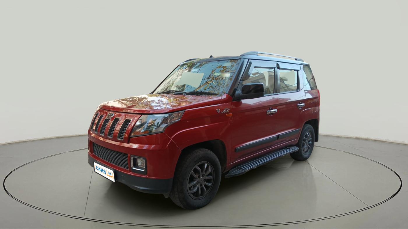 2018 Mahindra TUV300 T10, Diesel, Manual, 1,34,892 km, exterior