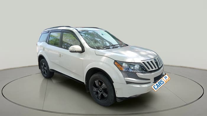 2015 Mahindra XUV500 XCLUSIVE, Diesel, Manual, 1,94,735 km, exterior