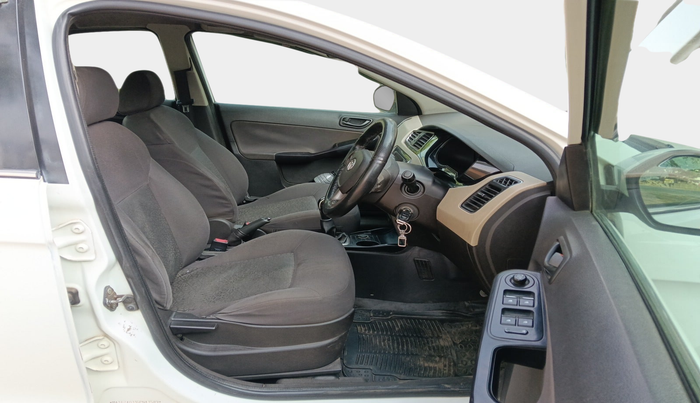 2016 Tata Zest XM 75PS DIESEL, Diesel, Manual, 1,42,980 km, interior