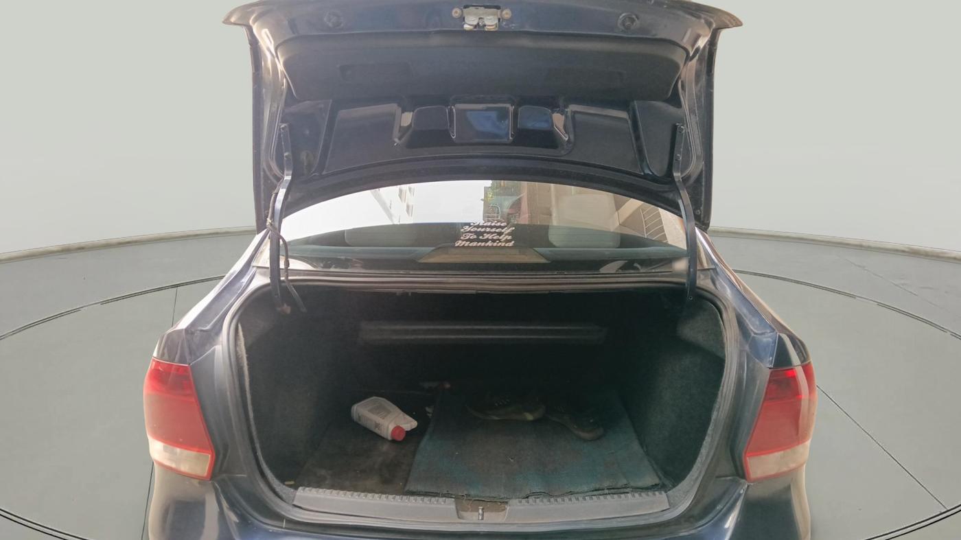 2015 Volkswagen Vento HIGHLINE 1.5 AT, Diesel, Automatic, 1,74,199 km, exterior