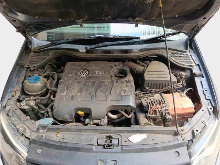 2015 Volkswagen Vento HIGHLINE 1.5 AT, Diesel, Automatic, 1,74,199 km, exterior