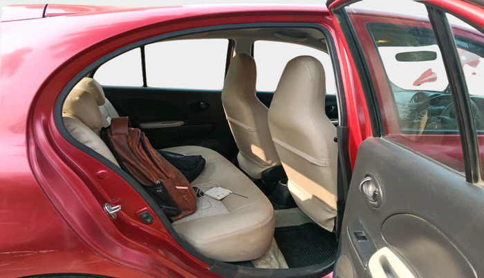 2016 Nissan Micra Active XV, Petrol, Manual, 67,823 km, interior