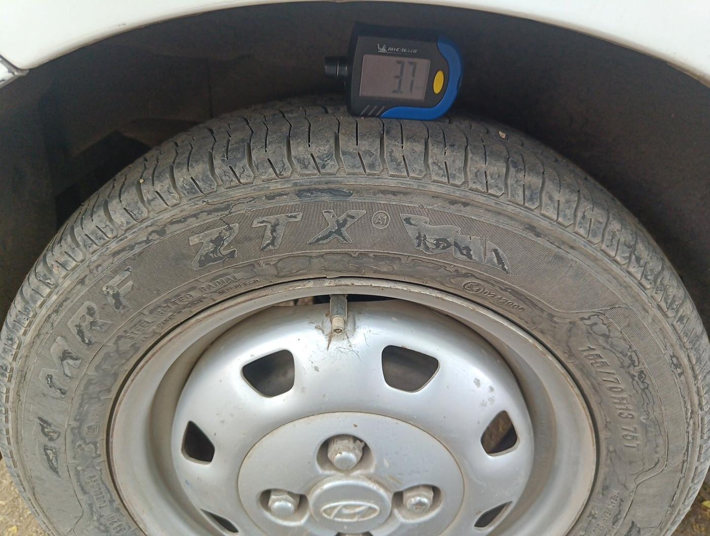 2007 Hyundai Santro Xing GL, Petrol, Manual, 50,703 km, tyre