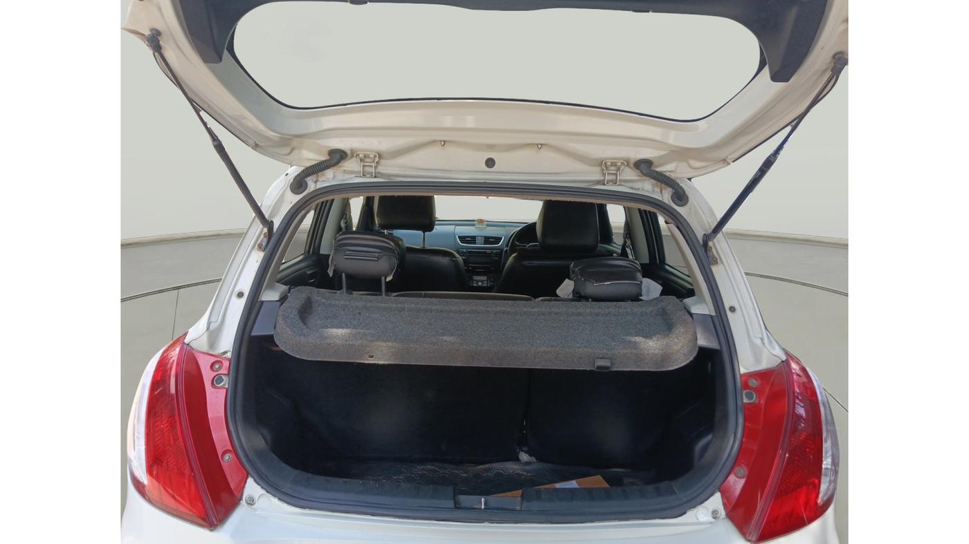 2015 Maruti Swift ZXI, Petrol, Manual, 1,69,355 km, exterior