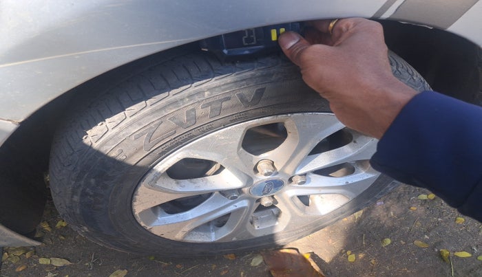 2017 Ford Figo Aspire TITANIUM1.5 DIESEL, Diesel, Manual, 1,31,377 km, tyre