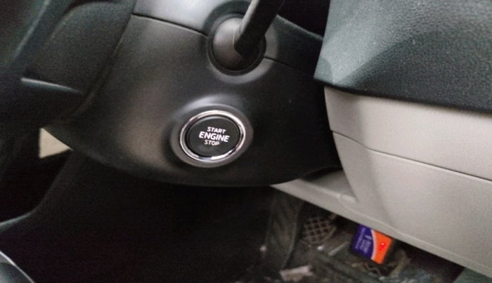 2023 Skoda KUSHAQ STYLE 1.0L TSI MT, Petrol, Manual, 62,950 km, interior