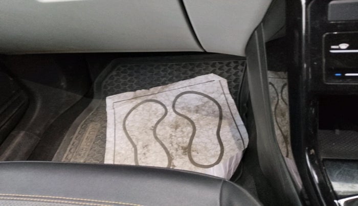 2023 Skoda KUSHAQ STYLE 1.0L TSI MT, Petrol, Manual, 62,950 km, interior