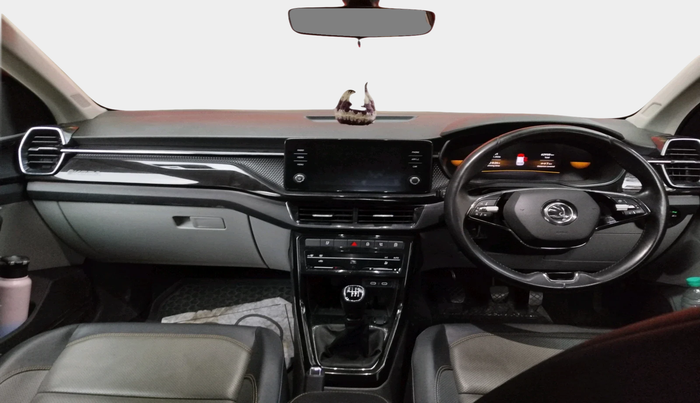 2023 Skoda KUSHAQ STYLE 1.0L TSI MT, Petrol, Manual, 62,950 km, interior