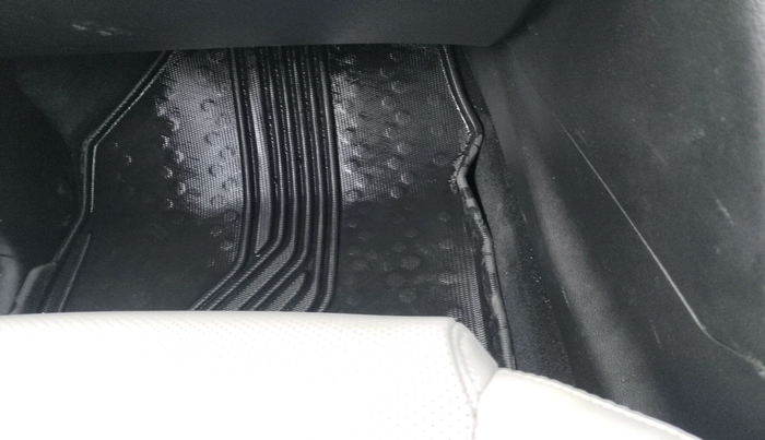 2023 Mahindra XUV700 AX 7 LUXURY P AT 7 STR, Petrol, Automatic, 34,911 km, interior