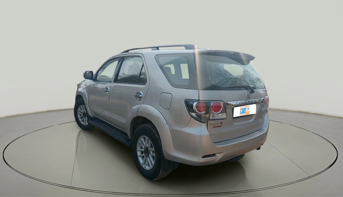 2012 Toyota Fortuner 3.0 4X2 AT, Diesel, Automatic, 3,94,702 km, exterior