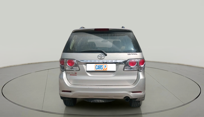 2012 Toyota Fortuner 3.0 4X2 AT, Diesel, Automatic, 3,94,702 km, exterior