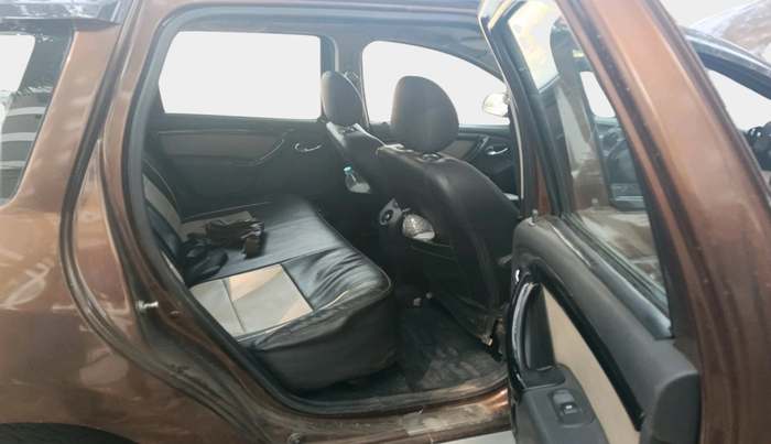 2013 Renault Duster 110 PS RXZ DIESEL, Diesel, Manual, 1,19,374 km, interior