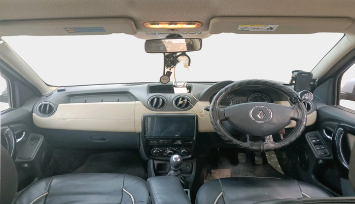 2013 Renault Duster 110 PS RXZ DIESEL, Diesel, Manual, 1,19,374 km, interior