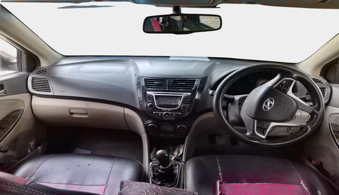 2012 Hyundai Verna FLUIDIC 1.6 CRDI SX, Diesel, Manual, 1,73,893 km, interior