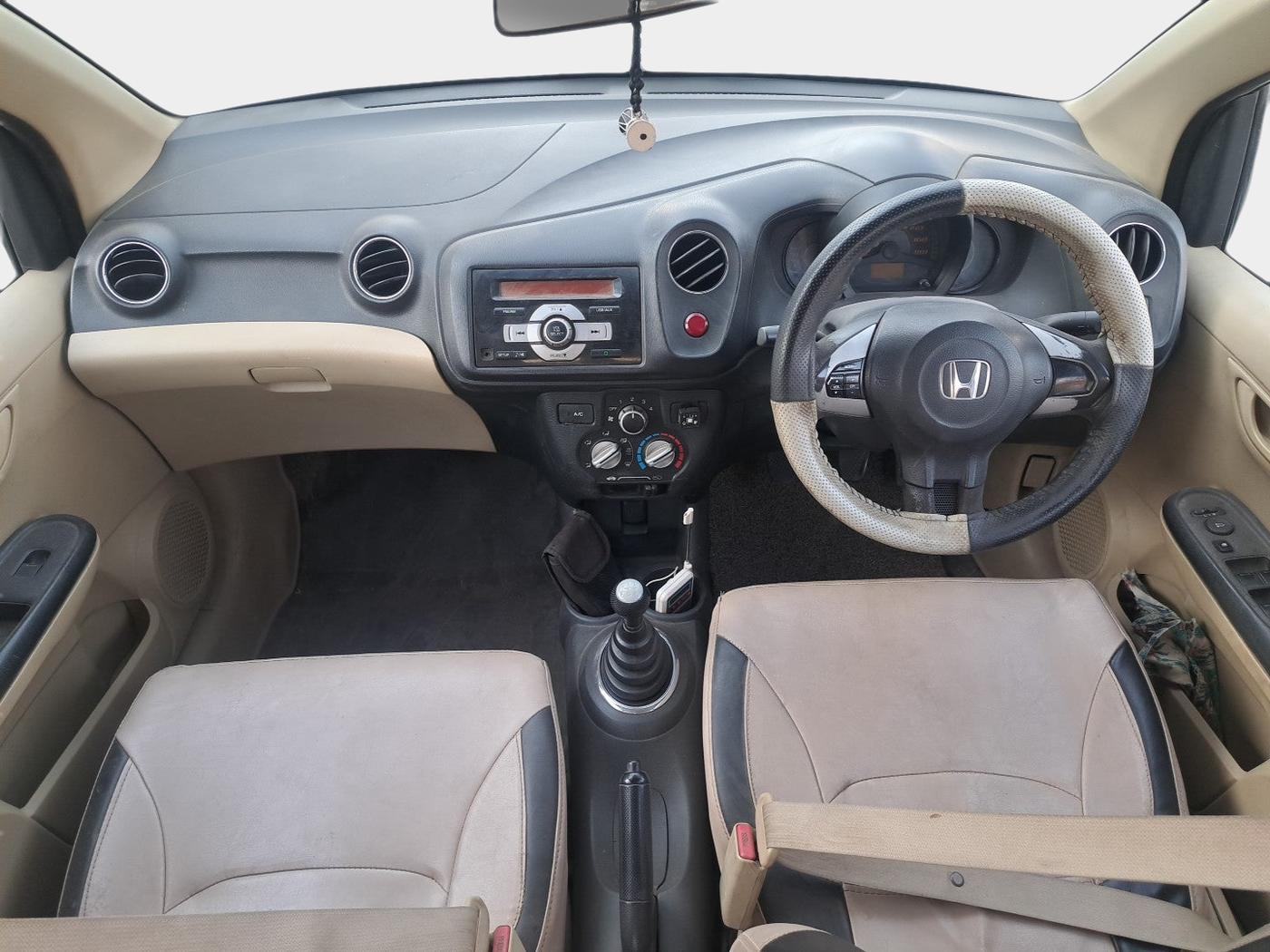 2014 Honda Amaze 1.2L I-VTEC S, Petrol, Manual, 97,412 km, interior