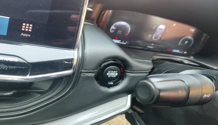 2022 Jeep Compass MODEL S (O) DIESEL 4X4 AT, Diesel, Automatic, 1,19,492 km, interior