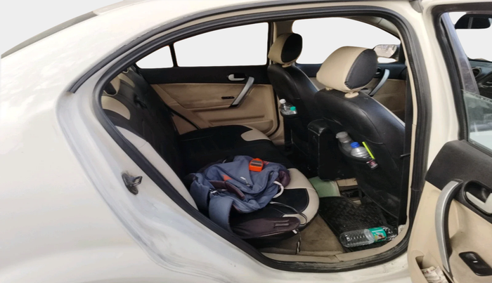 2013 Ford Classic 1.6 DURATEC CLXI, Petrol, Manual, 95,207 km, interior