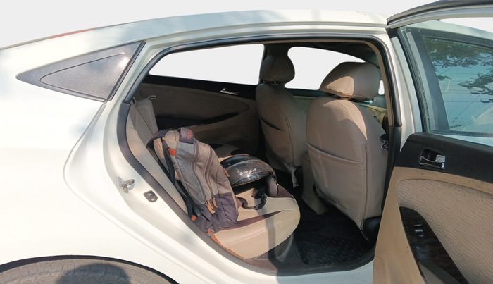 2013 Hyundai Verna FLUIDIC 1.6 VTVT SX, Petrol, Manual, 90,538 km, interior