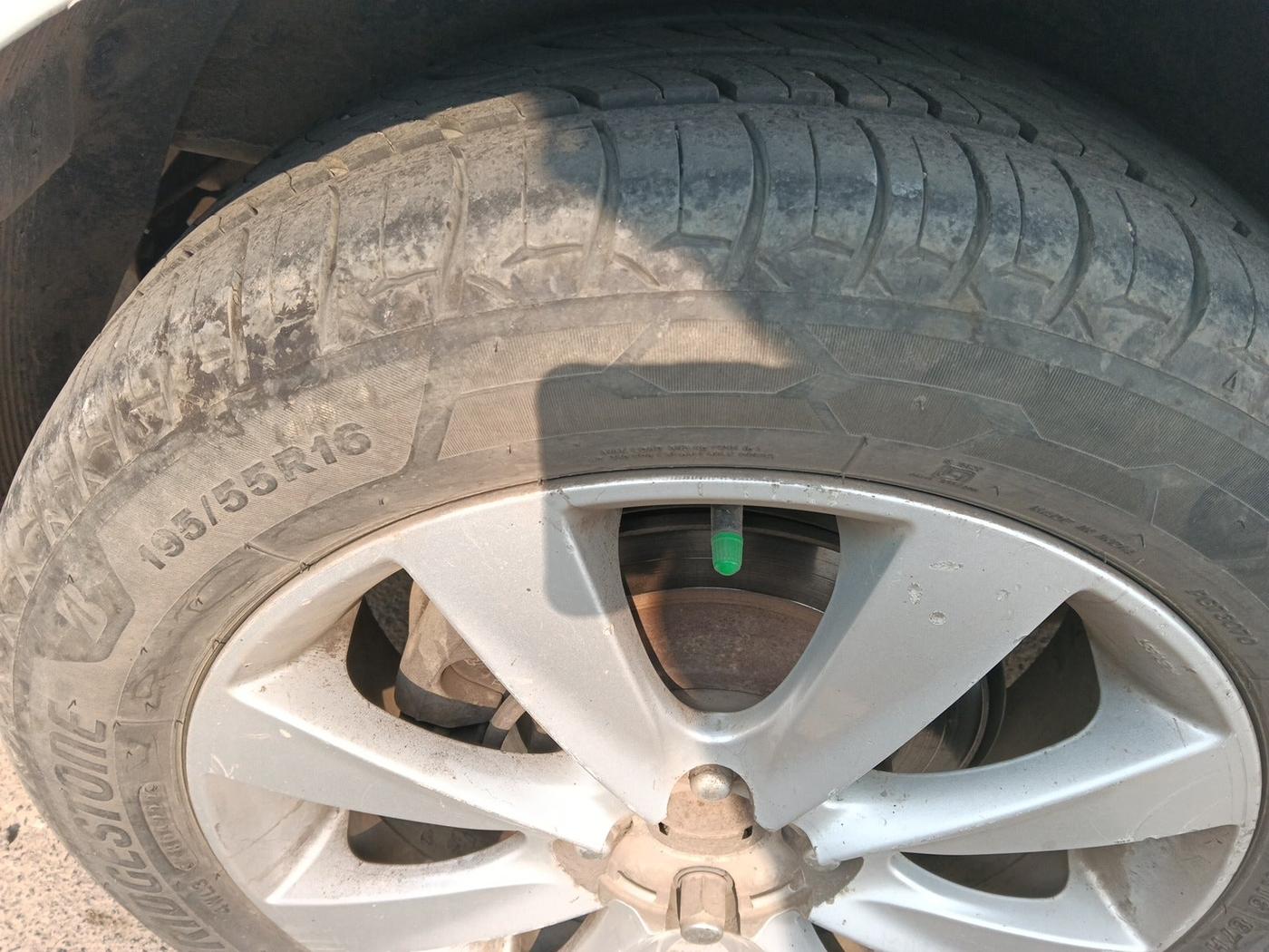 2013 Hyundai Verna FLUIDIC 1.6 VTVT SX, Petrol, Manual, 90,538 km, tyre