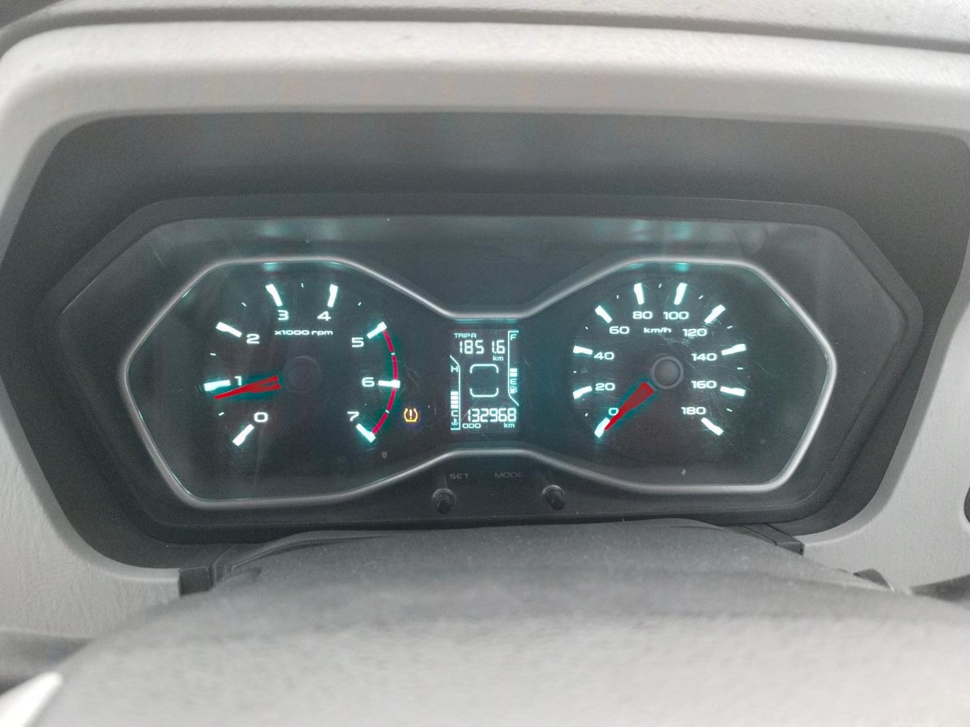 2019 Mahindra Scorpio S11 2WD, Diesel, Manual, 1,32,968 km, interior
