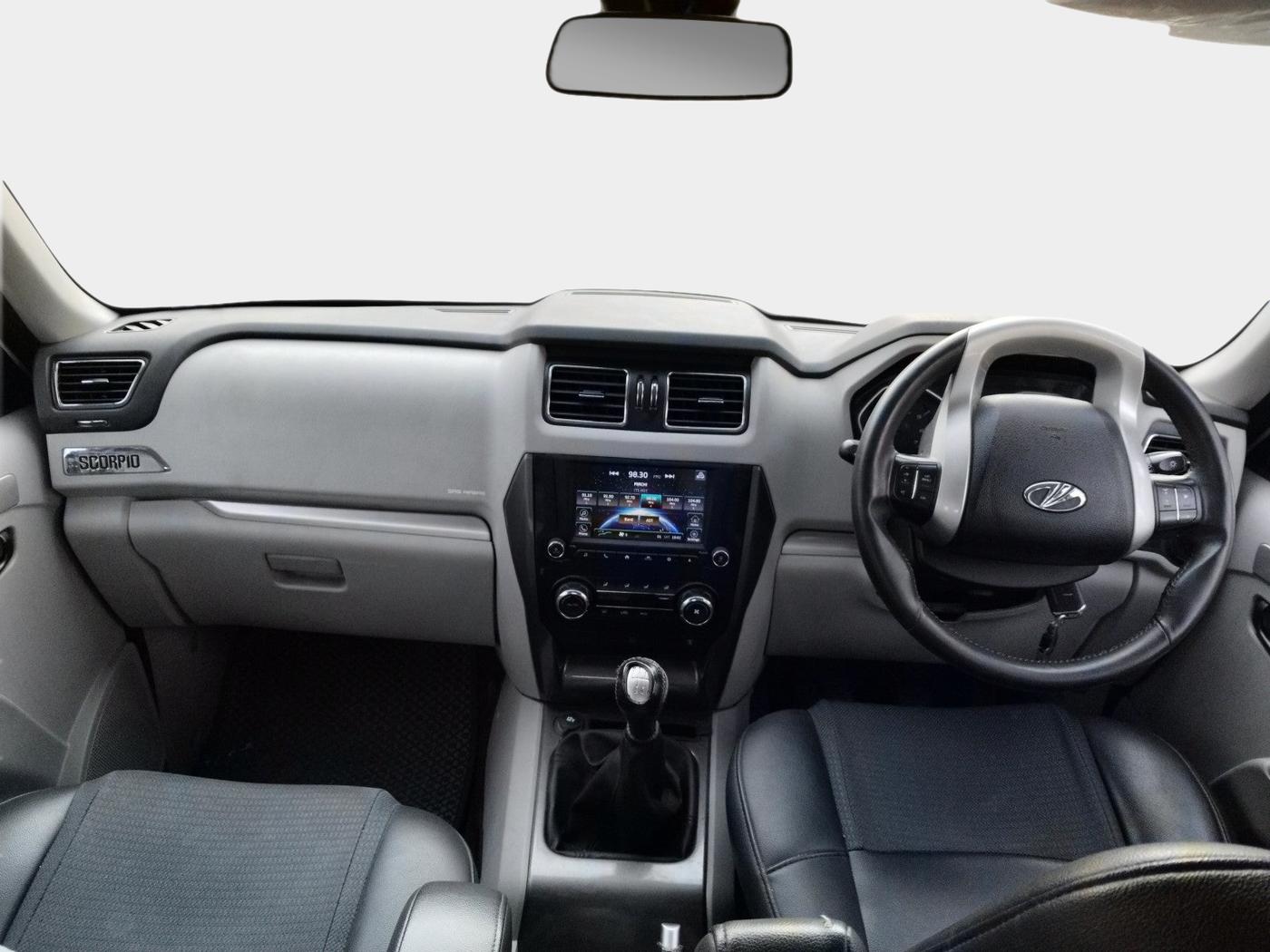 2019 Mahindra Scorpio S11 2WD, Diesel, Manual, 1,32,968 km, interior