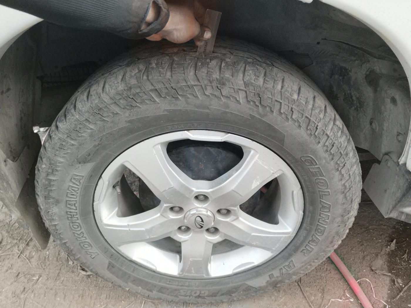 2019 Mahindra Scorpio S11 2WD, Diesel, Manual, 1,32,968 km, tyre