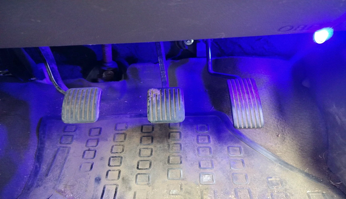 2012 Hyundai i10 MAGNA 1.2, Petrol, Manual, 45,942 km, interior