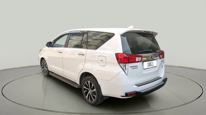 2022 Toyota Innova Crysta 2.7 ZX AT 7 STR, Petrol, Automatic, 36,120 km, exterior