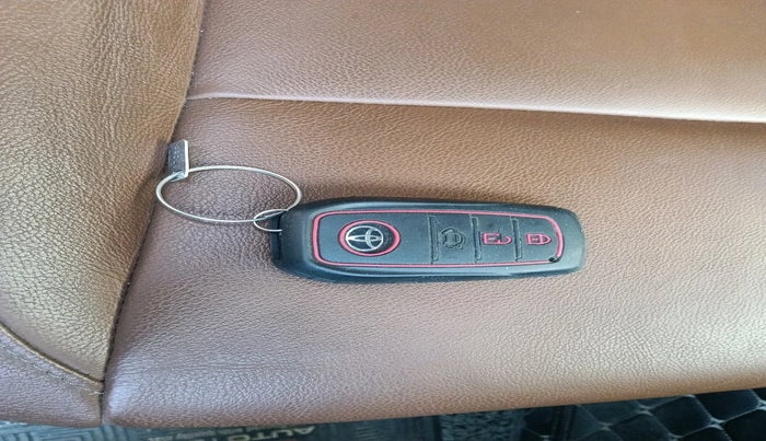 2022 Toyota Innova Crysta 2.7 ZX AT 7 STR, Petrol, Automatic, 36,120 km, interior