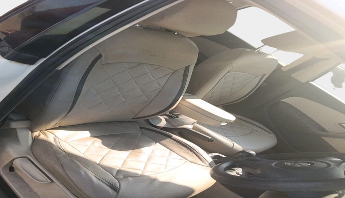 2014 Volkswagen Vento COMFORTLINE DIESEL 1.6, Diesel, Manual, 2,08,290 km, interior