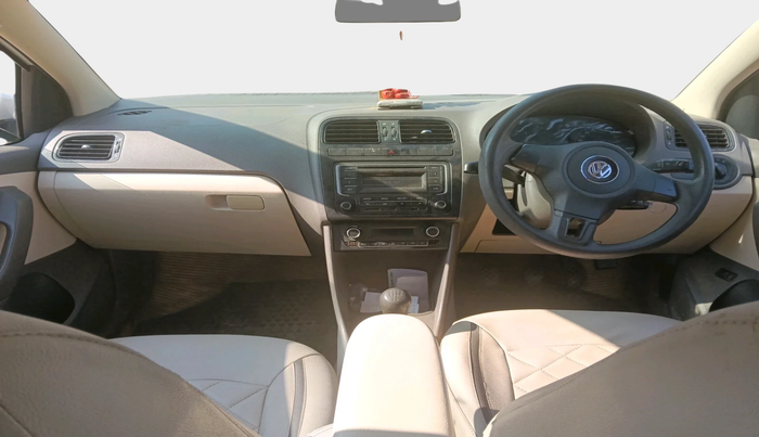 2014 Volkswagen Vento COMFORTLINE DIESEL 1.6, Diesel, Manual, 2,08,290 km, interior