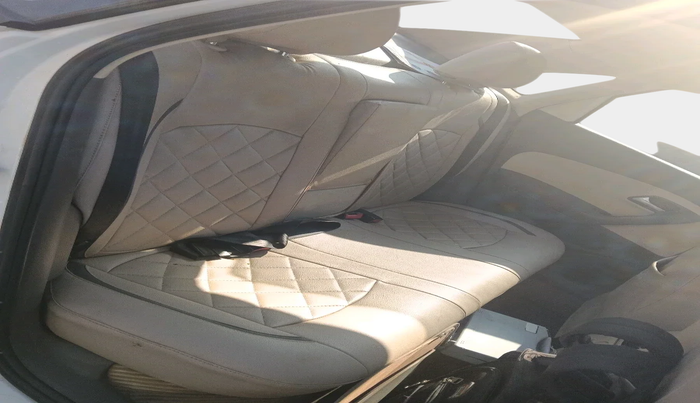 2014 Volkswagen Vento COMFORTLINE DIESEL 1.6, Diesel, Manual, 2,08,290 km, interior