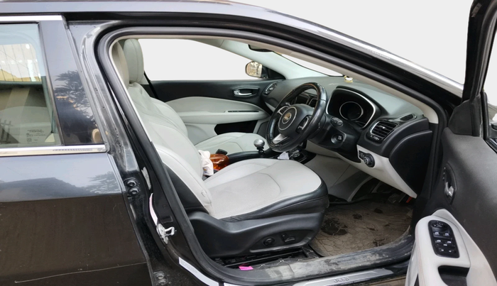 2019 Jeep Compass LIMITED PLUS DIESEL 4X4, Diesel, Manual, 1,91,746 km, interior