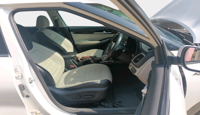 2020 KIA SELTOS GTX PLUS AT 1.5 DIESEL, Diesel, Automatic, 92,197 km, interior