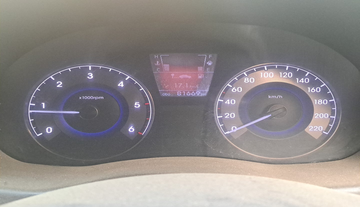 2012 Hyundai Verna FLUIDIC 1.6 CRDI SX OPT, Diesel, Manual, 81,669 km, interior