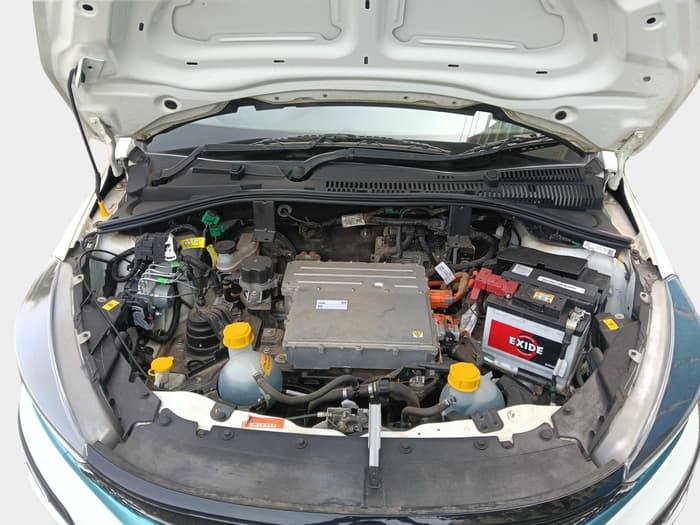 2023 Tata TIAGO EV XT LONG RANGE, Electric, Automatic, 25,867 km, exterior