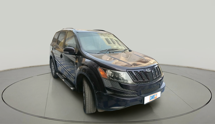 2014 Mahindra XUV500 W8, Diesel, Manual, 1,62,391 km, exterior