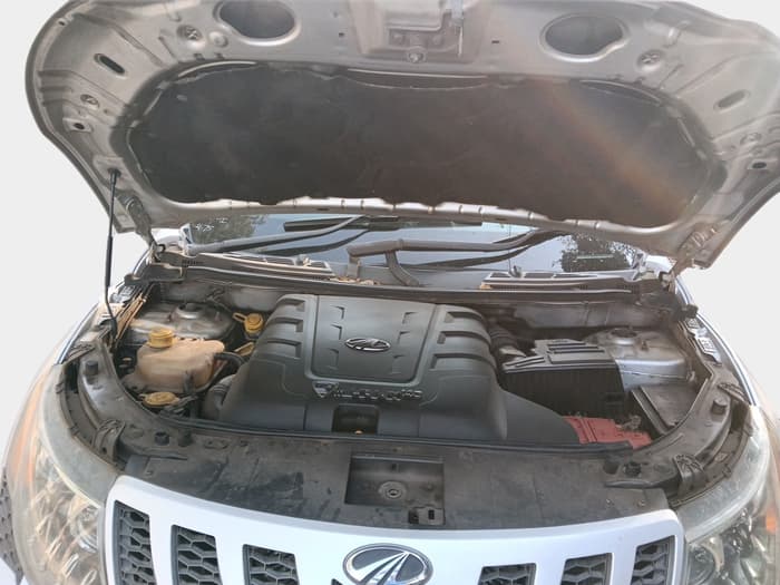 2011 Mahindra XUV500 W8, Diesel, Manual, 1,22,276 km, exterior