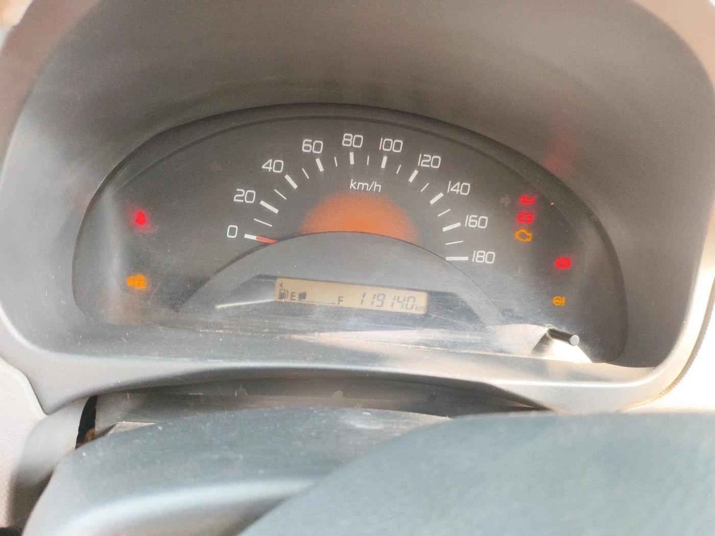 2012 Maruti Wagon R 1.0 LXI, CNG, Manual, 1,19,140 km, interior