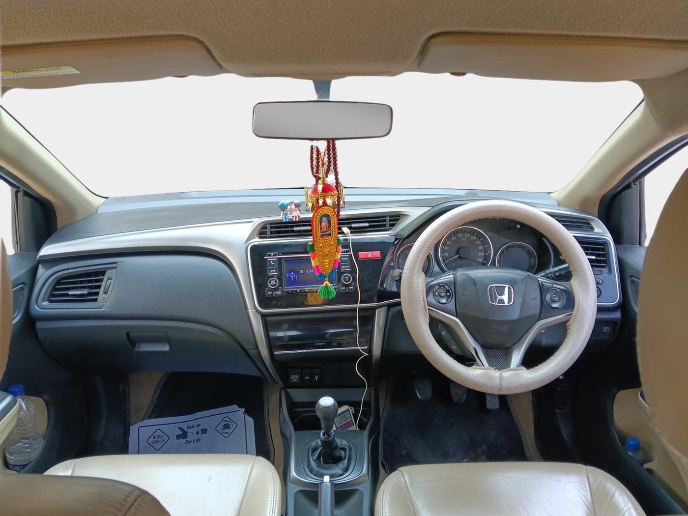 2015 Honda City 1.5L I-DTEC V, Diesel, Manual, 96,274 km, interior