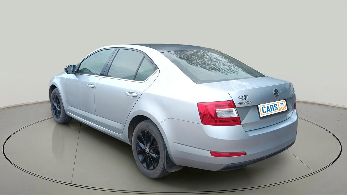 2016 Skoda Octavia 2.0 TDI CR AMBITION AT, Diesel, Automatic, 1,29,906 km, exterior