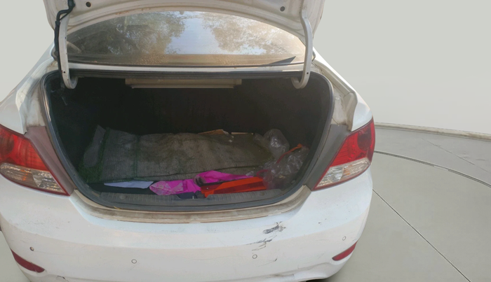 2013 Hyundai Verna FLUIDIC 1.6 CRDI SX, Diesel, Manual, 1,32,800 km, exterior