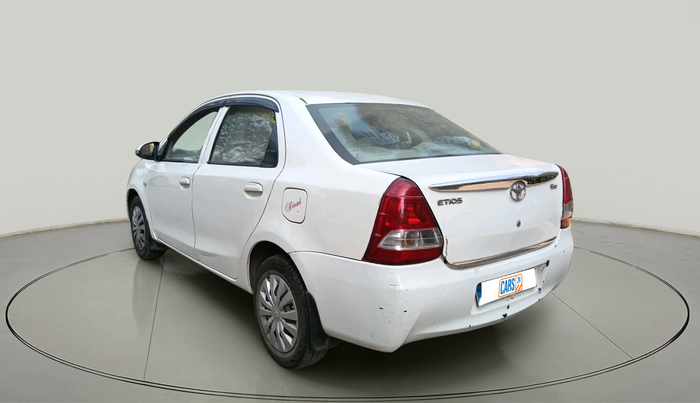 2015 Toyota Etios GD, Diesel, Manual, 1,30,745 km, exterior