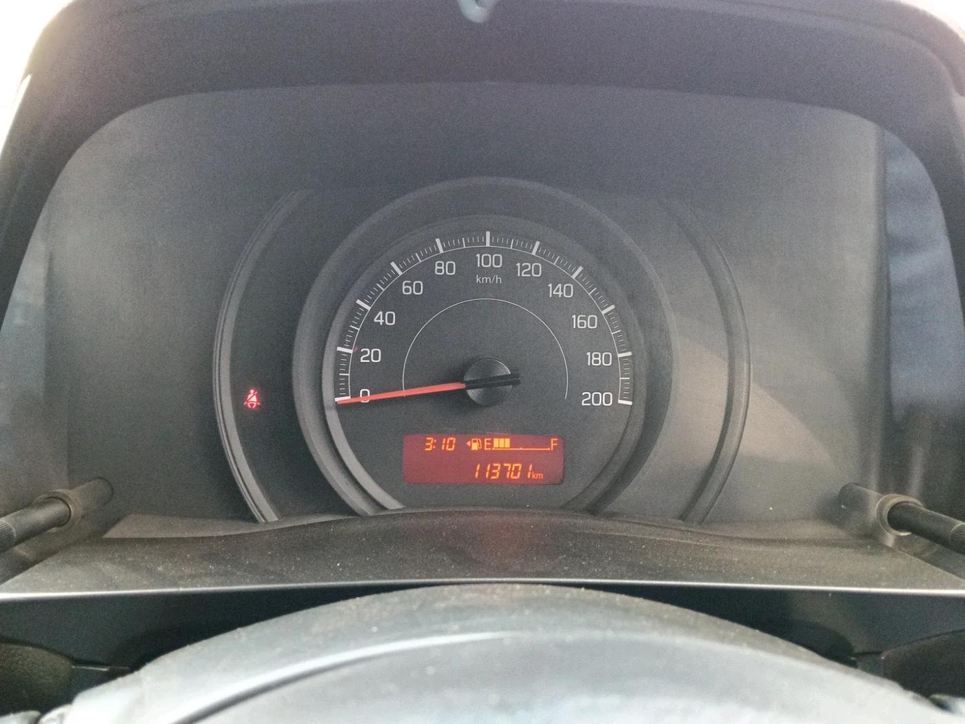 2020 Maruti Swift LXI, CNG, Manual, 1,15,000 km, interior