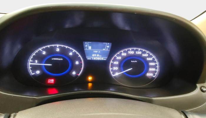 2014 Hyundai Verna FLUIDIC 1.6 CRDI SX, Diesel, Manual, 1,41,700 km, interior