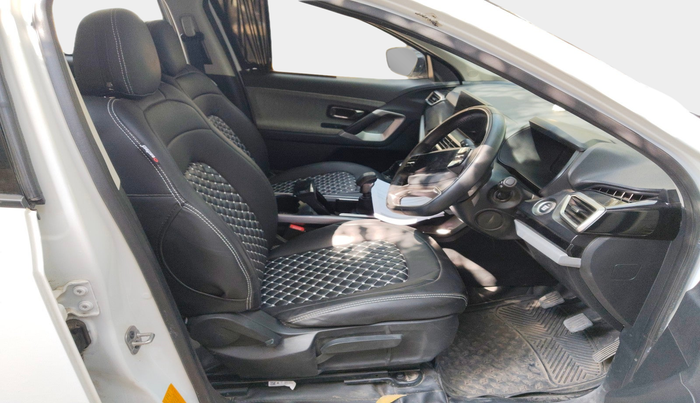 2024 Tata Harrier PURE PLUS, Diesel, Manual, 52,527 km, interior