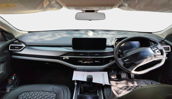 2024 Tata Harrier PURE PLUS, Diesel, Manual, 52,527 km, interior