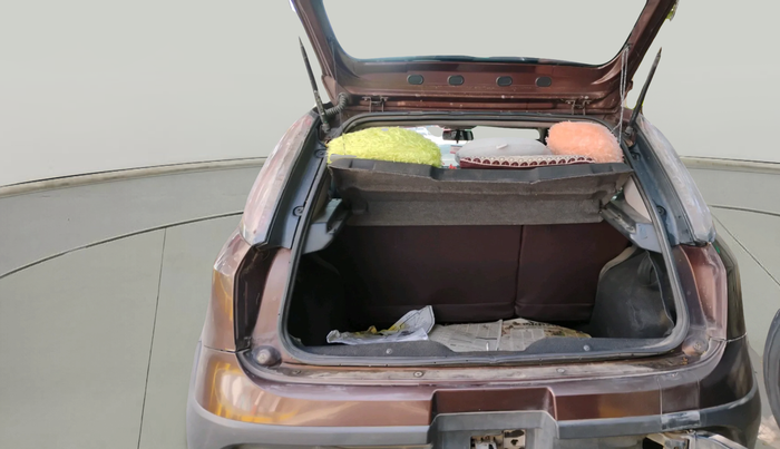 2014 Fiat Avventura EMOTION MULTIJET 1.3, Diesel, Manual, 2,04,626 km, exterior