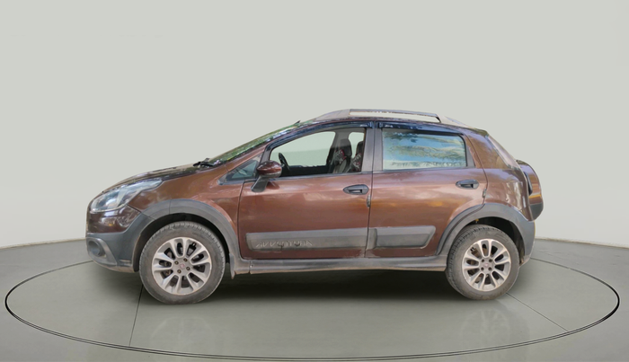 2014 Fiat Avventura EMOTION MULTIJET 1.3, Diesel, Manual, 2,04,626 km, exterior