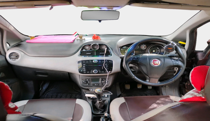 2014 Fiat Avventura EMOTION MULTIJET 1.3, Diesel, Manual, 2,04,626 km, interior